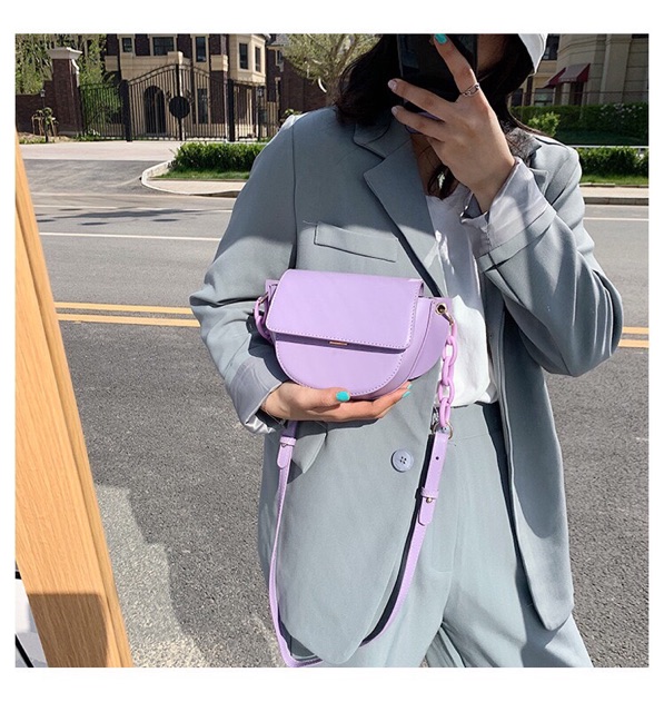 Túi đeo chéo hình bán nguyệt xinh xắn - ST243