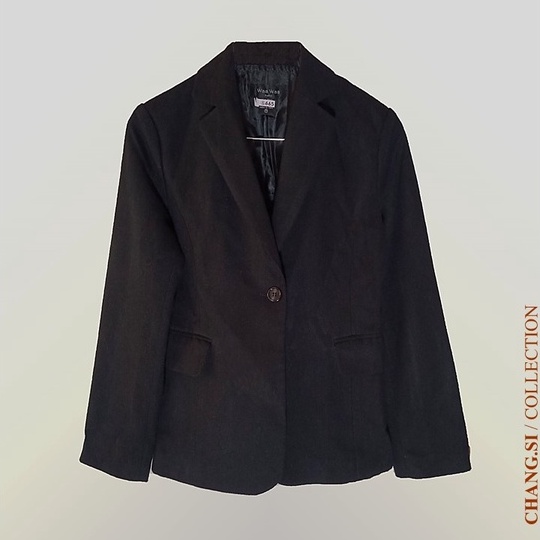 ÁO BLAZER ĐEN 2 HAND HÀNG NHẬP, CHẤT DẠ, DÀY DẶN (DƯỚI 55 KG MẶC ĐẸP)