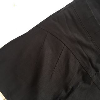 Quần bầu ngố nâng mông