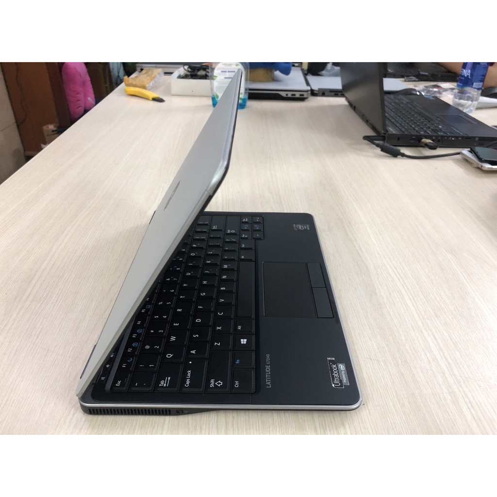 Laptop dell latitude e7240 i5 4200u ram 4gb ssd 128gb màn 12.5 inch nhỏ gọn | BigBuy360 - bigbuy360.vn