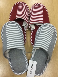 Dép đi trong nhà Miniso