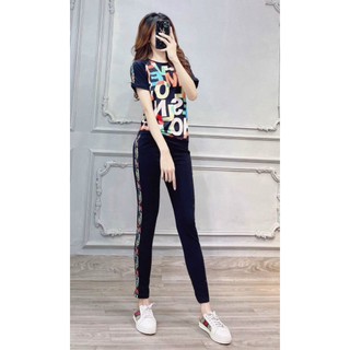 Bộ đồ thể thao nữ phối chữ