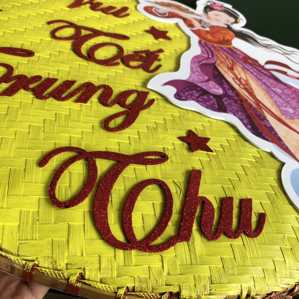 Mẹt tre trang trí Vui Tết Trung Thu cùng chị Hằng Nga dưới ánh trăng tròn đường kính 60cm chữ xốp nổi phủ nhũ lấp lánh