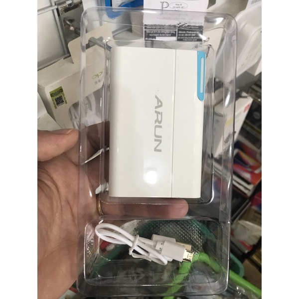 PIN DỰ PHÒNG ARUN 8.400MAH