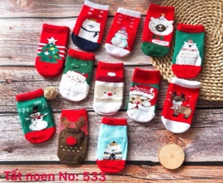 Tất Noel cho bé