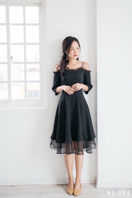 Đầm 2 dây rớt vai dễ thương nhẹ nhàng | BigBuy360 - bigbuy360.vn