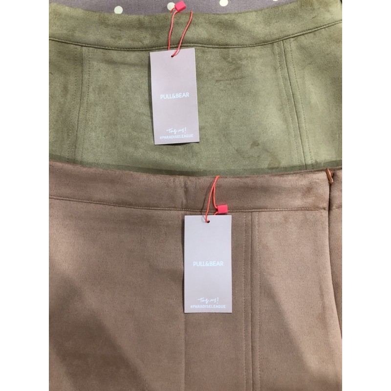 Chân váy da lộn Pull&Bear