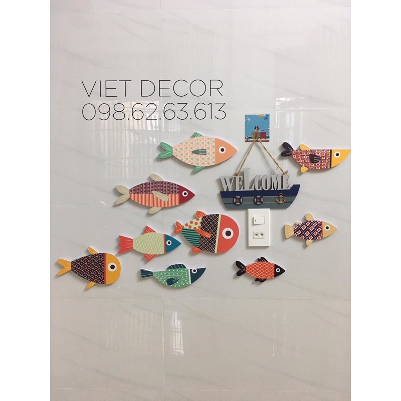 TRANH DECOR Dán tường Trang trí Nhà cửa – Bộ tranh Dán tường 9 Em Cá Màu -  Fomex Dày dặn, Có sẵn băng keo đi kèm