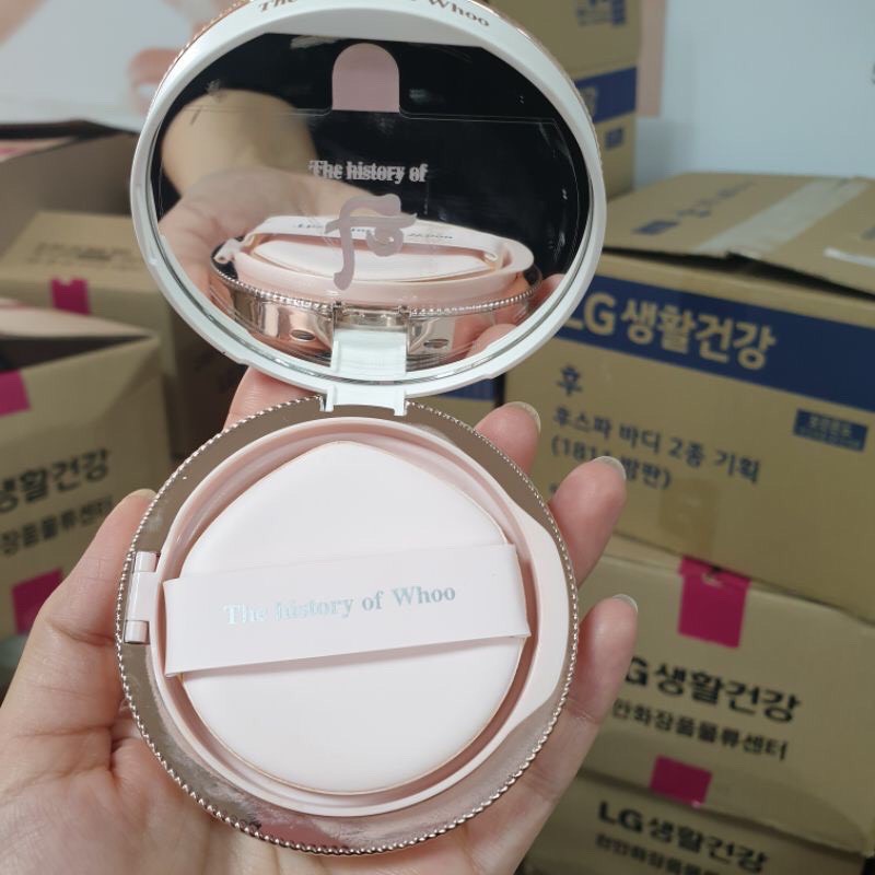 Set Phấn Nước Dưỡng Trắng Da Whoo Radiant White Moisture Cushion Foundation Special Set