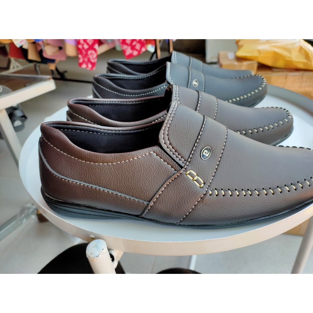 Giày lười nam mẫu mới , nk07 size từ 39 - 43 , màu đen , nâu đen