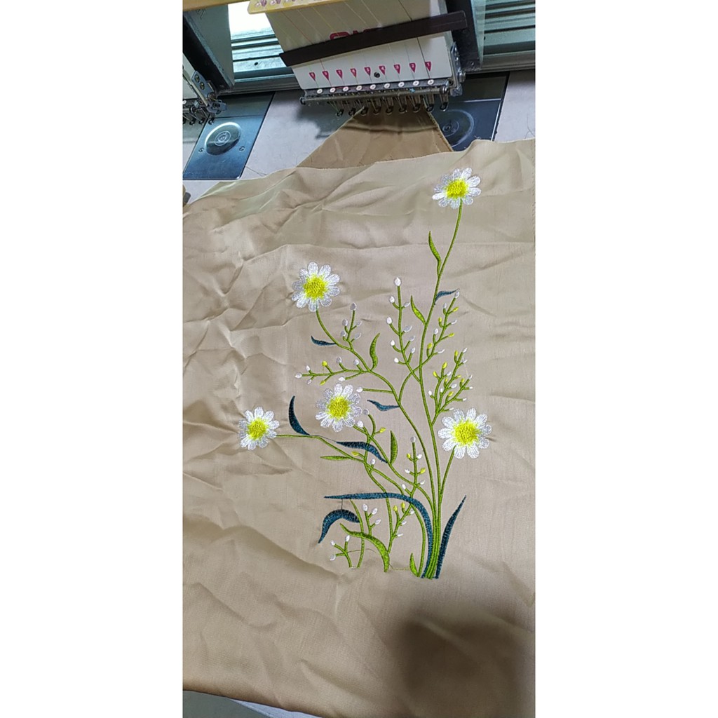 Váy Đầm Thêu Hoa Cúc Dáng Suông - Vải Lụa Gân Pháp Không Co Giãn - Size 50kg - 92kg | BigBuy360 - bigbuy360.vn