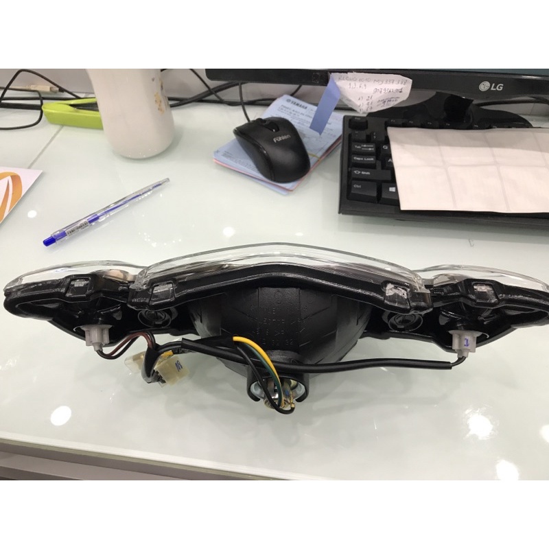Bộ đèn lái chính hãng Yamaha dùng cho xe Sirius - Yamaha town Hương Quỳnh
