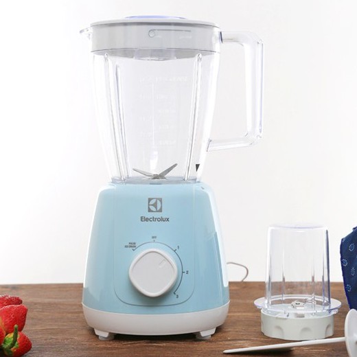 Máy xay sinh tố Electrolux EBR3416 nhỏ gọn đa năng bảo hành 24 tháng