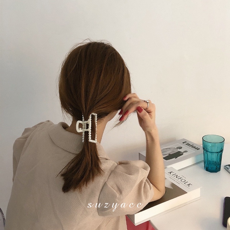 Kẹp tóc ngọc sang chảnh