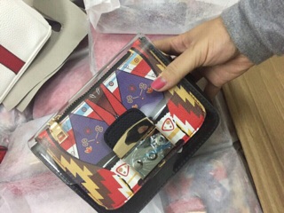 Túi furrla thổ cẩm