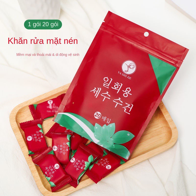 Túi 20 khăn giấy ướt nén Hàn Quốc, dạng viên kẹo dùng 1 lần, nhỏ gọn tiện lợi