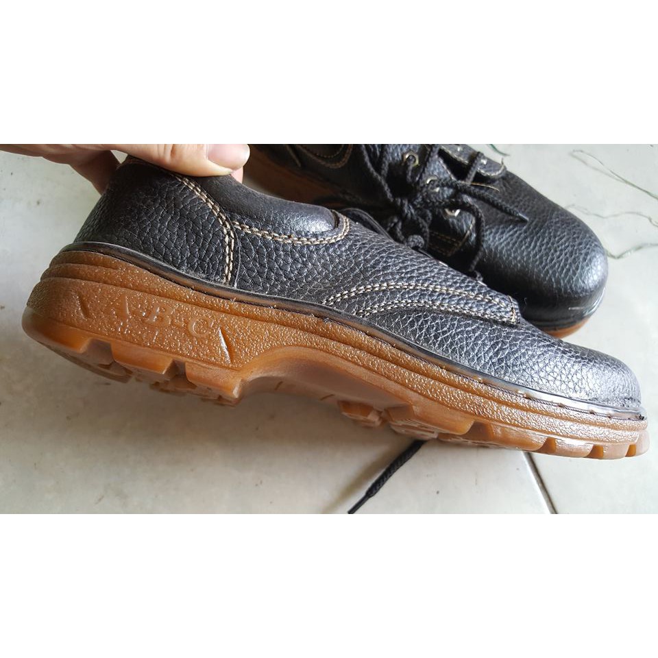 Giầy bảo hộ lao động ĐẾ KẾP chỉ vàng CÓ ẢNH THẬT | BigBuy360 - bigbuy360.vn