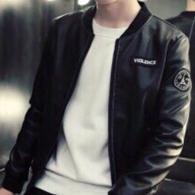 Áo khoác da nam thêu -AkN01