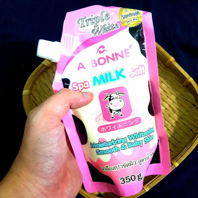 [Hàng Chuẩn]  Muối tắm sữa bò tẩy tế bào chết - A Bonne Spa Milk Salt Thái Lan 350gr | BigBuy360 - bigbuy360.vn