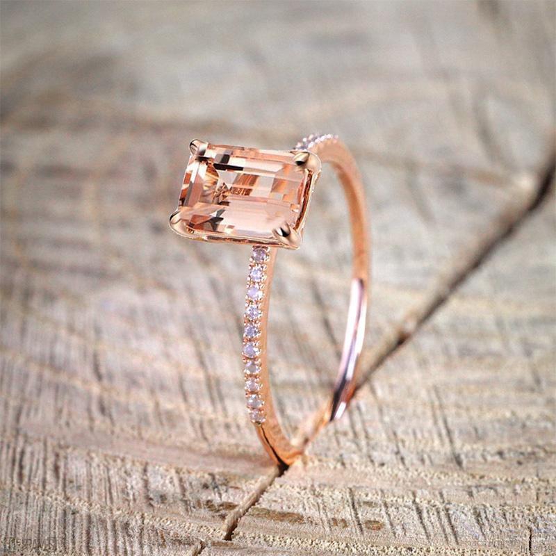 2 Nhẫn Đính Hôn Đính Đá Zircon Cổ Điển