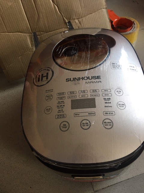 Nồi Cơm Điện Cao Tần Sunhouse Mama SHD8955