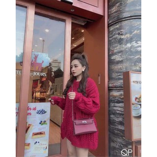 áo len rách dáng giấu quần