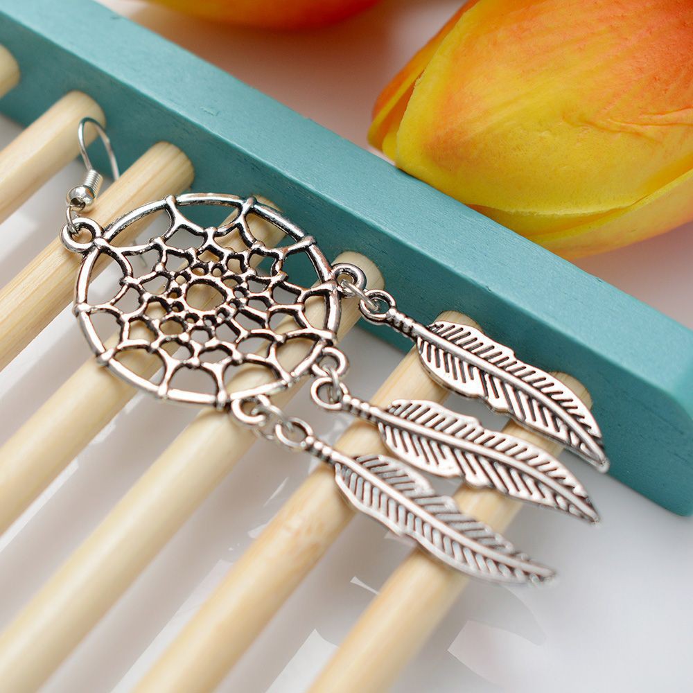 Cặp khuyên tai móc dreamcatcher phong cách cổ điển sang trọng dành cho nữ