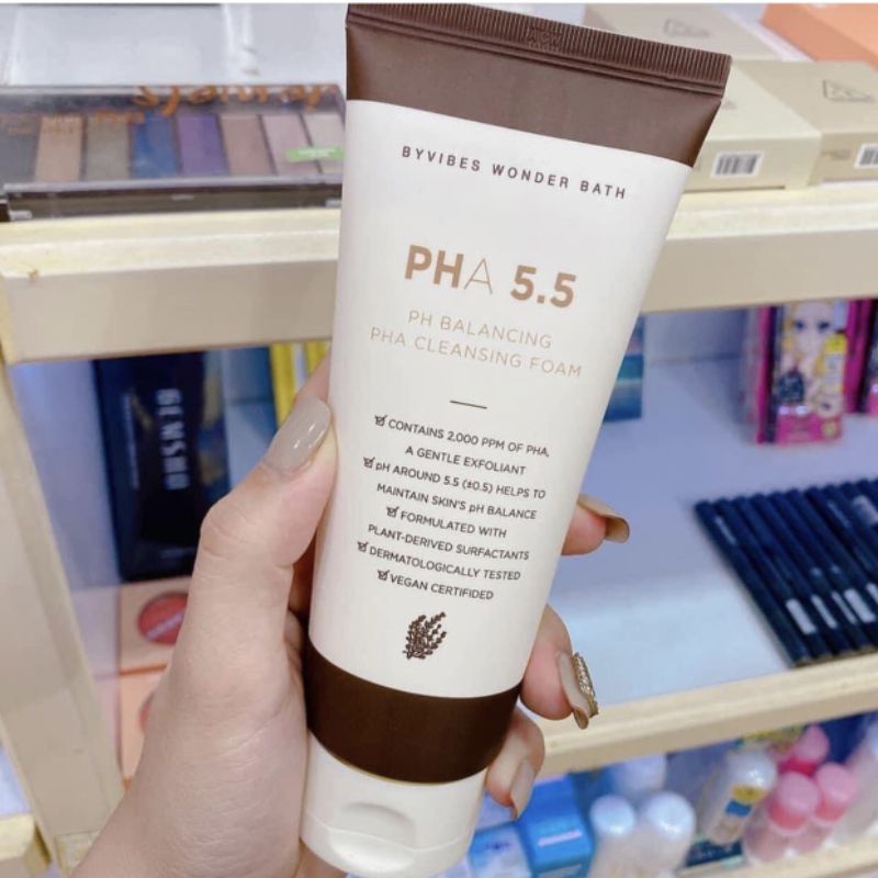 Sữa rửa mặt PHA 5.5 làm sạch sâu lỗ chân lông