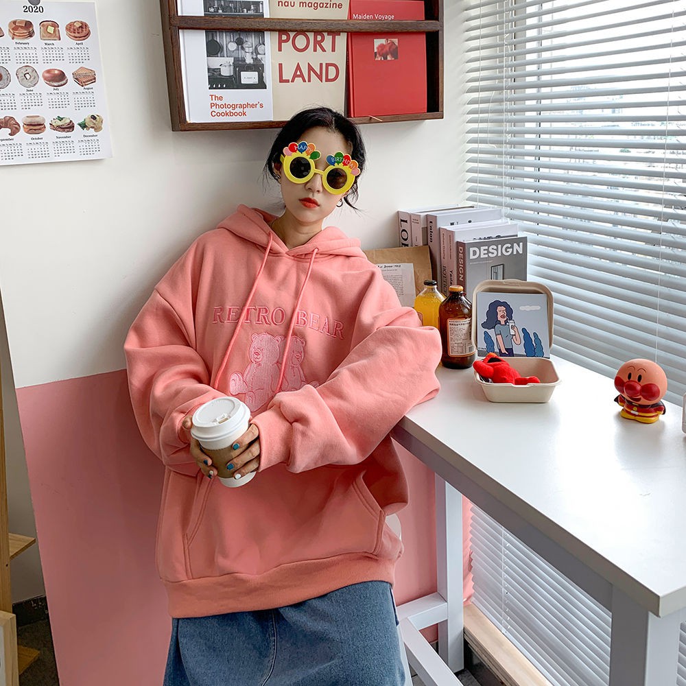 Áo khoác hoodie lót nhung dày dặn dáng rộng in hình gấu phong cách Hàn Quốc vintage dễ thương cho nữ | BigBuy360 - bigbuy360.vn