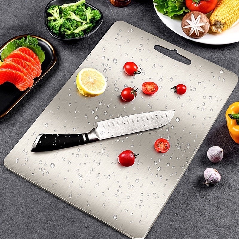 Thớt inox 304 chống ẩm mốc độc hại ,kháng khuẩn an toàn không trơn khi sử dụng