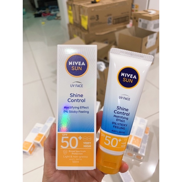 Kem Chống Nắng Nivea Sun UV Face Shine Control SPF50 High 50ml