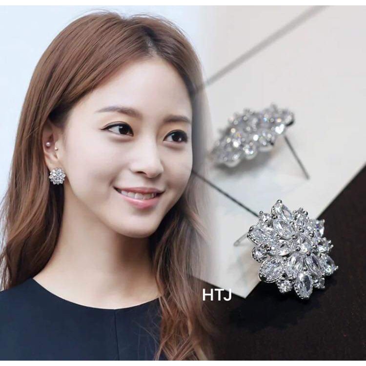 Bông tai bạc Bông Hoa bản to đính đá lấp lánh sang chảnh_van jw