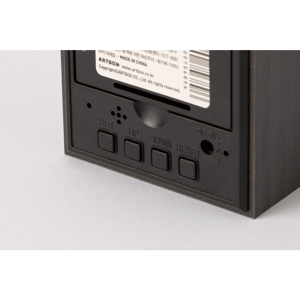 Đồng Hồ ARTBOX Hàn Quốc Bề Mặt Tráng Gương Khung Gỗ Màu Đen