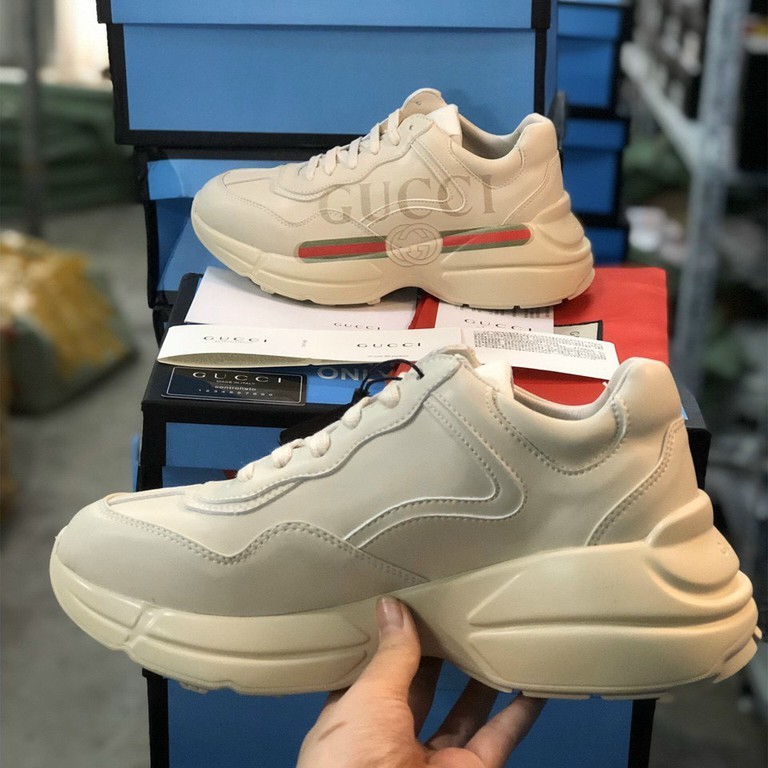 Gc rython chữ ngang hàng hót hít luôn đẳng cấp đế cao 5cm