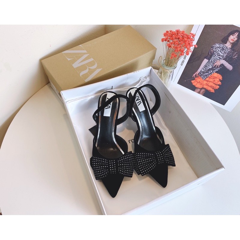 Đầm nơ tán Đinh