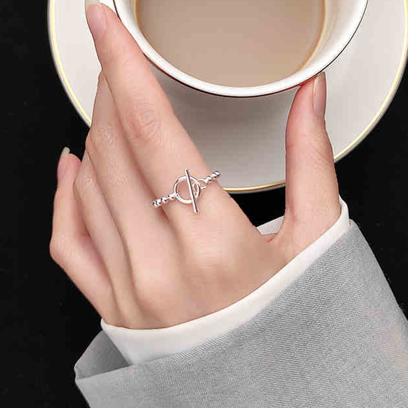 Nhẫn Nữ Trang Tạo Hình Độc Đáo