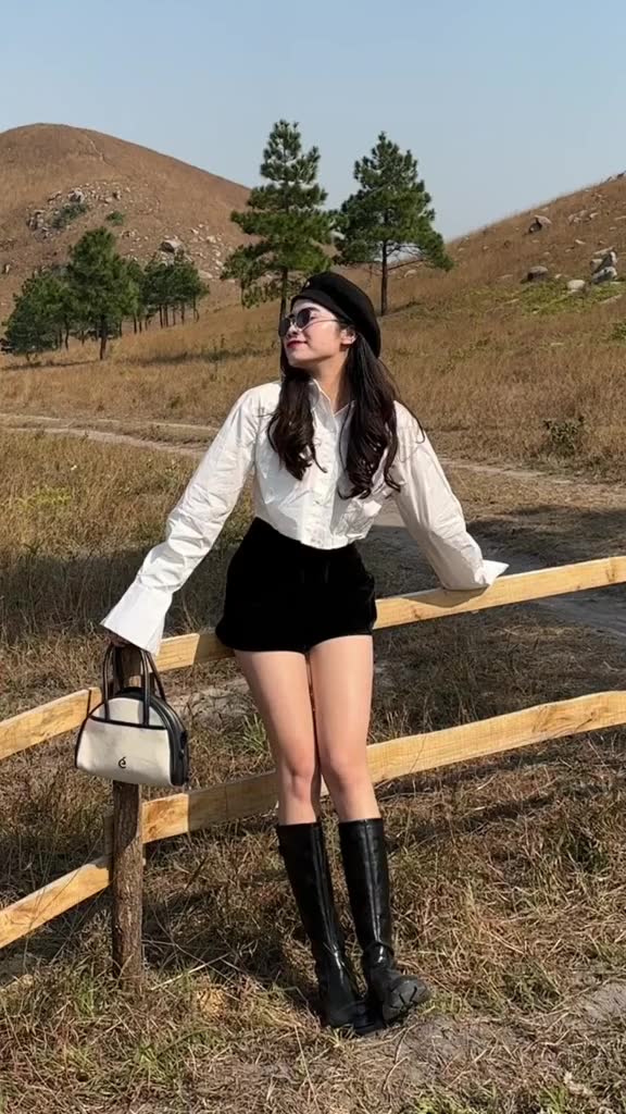 Áo sơ mi thô dài tay dáng croptop 3 màu SMCRT86127 | BigBuy360 - bigbuy360.vn