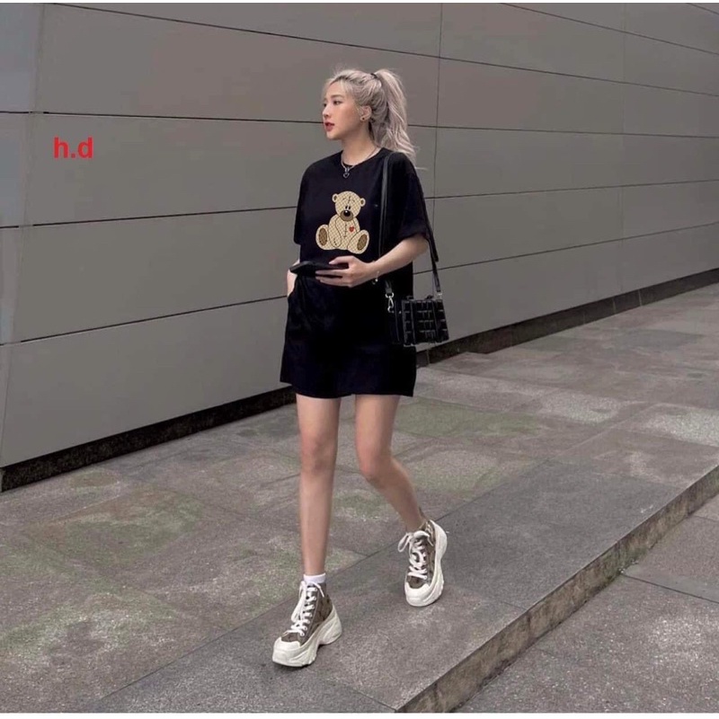 Sét bộ nam nữ  Gấu Tim Đỏ  unisex form thụng giá rẻ áo phông chất cotton mềm mịn mix quần đùi ngố trơn đen