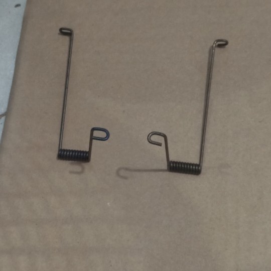 1 cặp lò xo đảo chiều sợi 1.5mm làm mẹt bẫy, lụp bẫy chim - 2LX1MET1.5MM