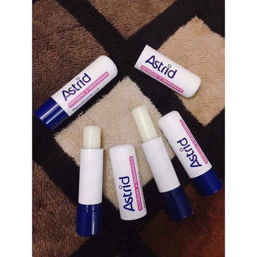 Son dưỡng làm mềm môi mỡ hươu Astrid Lip Balm 4.7g | BigBuy360 - bigbuy360.vn