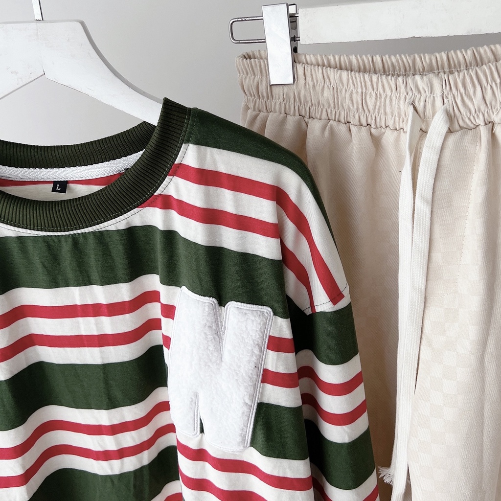 Áo sweater sọc N ( ảnh chụp tại shop )