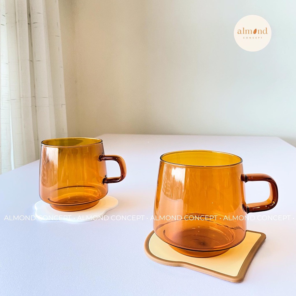 Ly Thuỷ Tinh Màu Hổ Phách Chịu Nhiệt Có Quai 350ml, Cốc Thuỷ Tinh - phong cách Hàn Quốc - AMBER MUG - almondconcept