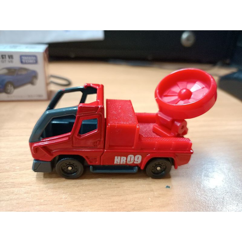 xe sắt mô hình TOMICA