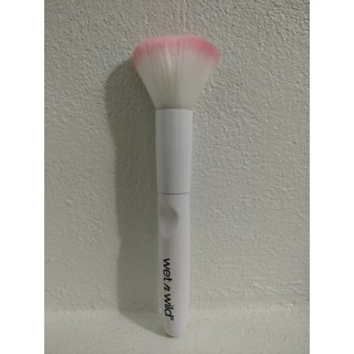 Cọ phấn phủ Wet n Wild (powder brush)