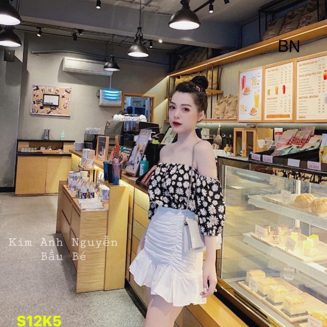 Sét 2 món áo trễ vai hoa cúc+ chân váy đuôi cá ( ảnh + video thật) | BigBuy360 - bigbuy360.vn
