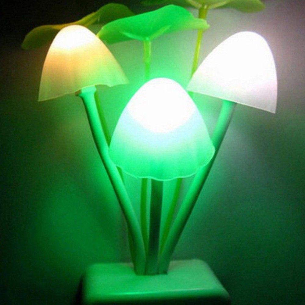 Đèn Ngủ Hình Nấm Nhiều Màu Sắc Lãng Mạn Dễ Thương