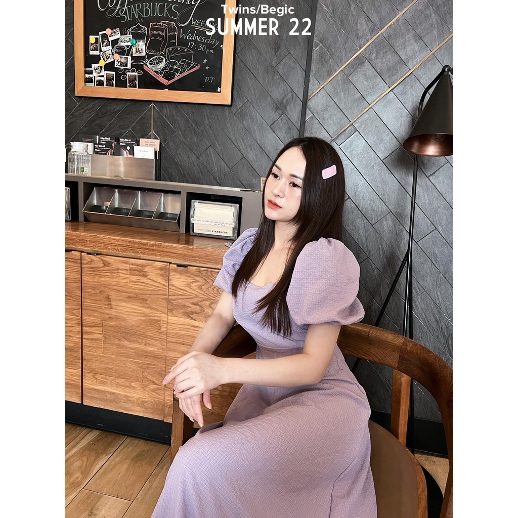 Đầm vai bồng cách điệu màu tím (Purple stylized dress)