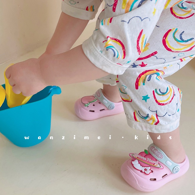 Đôi Giày Họa Tiết Hoạt Hình Dễ Thương Thời Trang Mùa Hè Độc Đáo Cho Bé