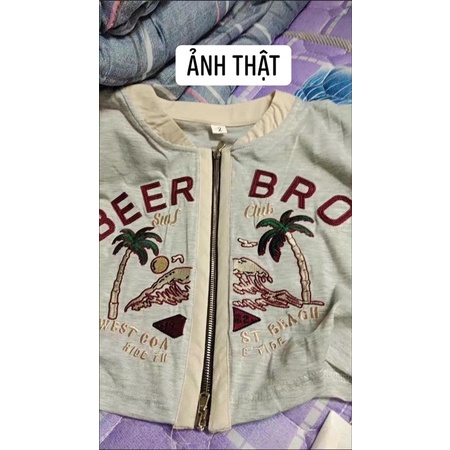 ÁO CROPTOP KHOÁ KÉO HOẠ TIẾT THÊU CÁ TÍNH