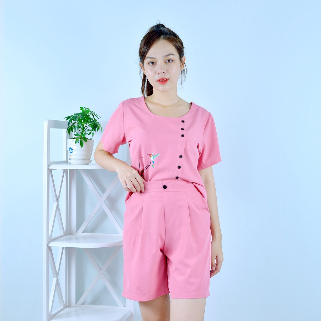 Bộ đồ nữ MÀU HỒNG ĐẬM IN HOA THÚ ĐIỂM NHẤN HÀNG NÚT   - vải lụa cao cấp - Cực Kì Sang Chảnh - Qúy phái